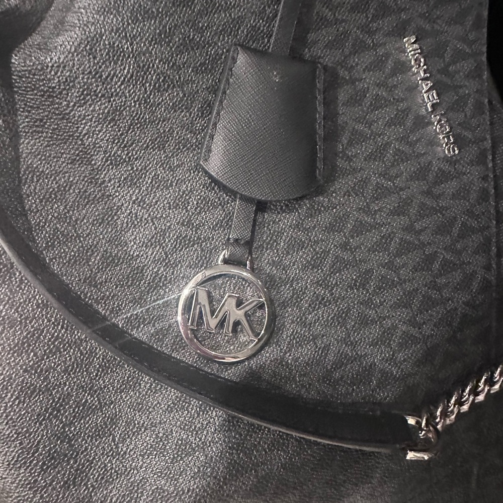 Michael Kors Signature Shoulder Bag Black/Gray - Picture 5 of 5